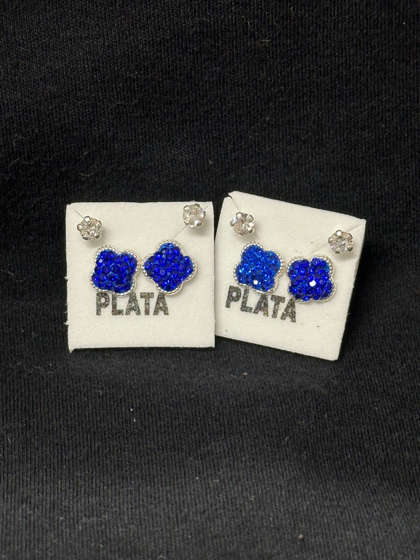 Blue flower gem earrings